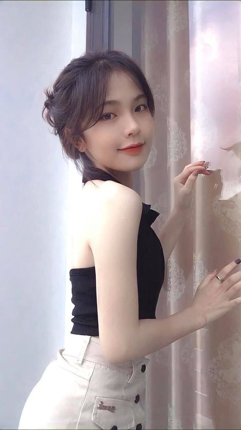 三个少妇按摩